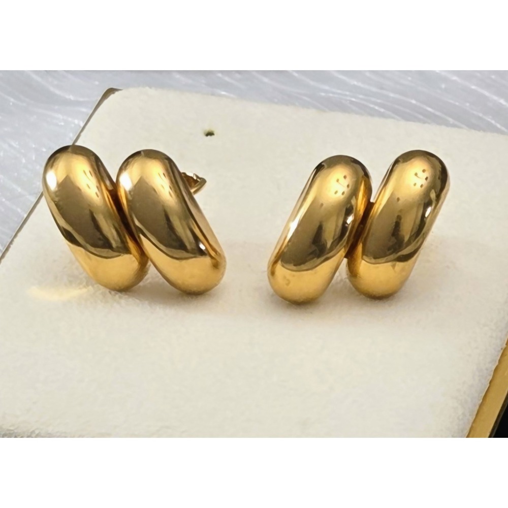 Vintage Signed NAPIER Gold Tone Polished Shiny‎ Brass Look Screwback Earrings
